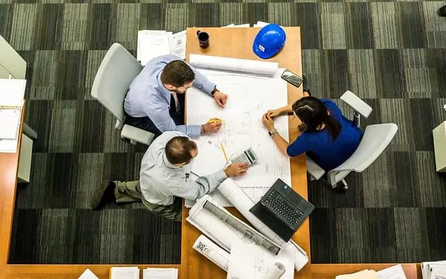 Les clés pour choisir un expert conseil banque compétent