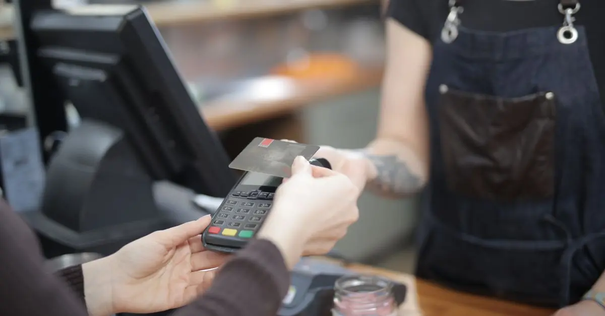 5 raisons d'opter pour une carte bancaire sans contact