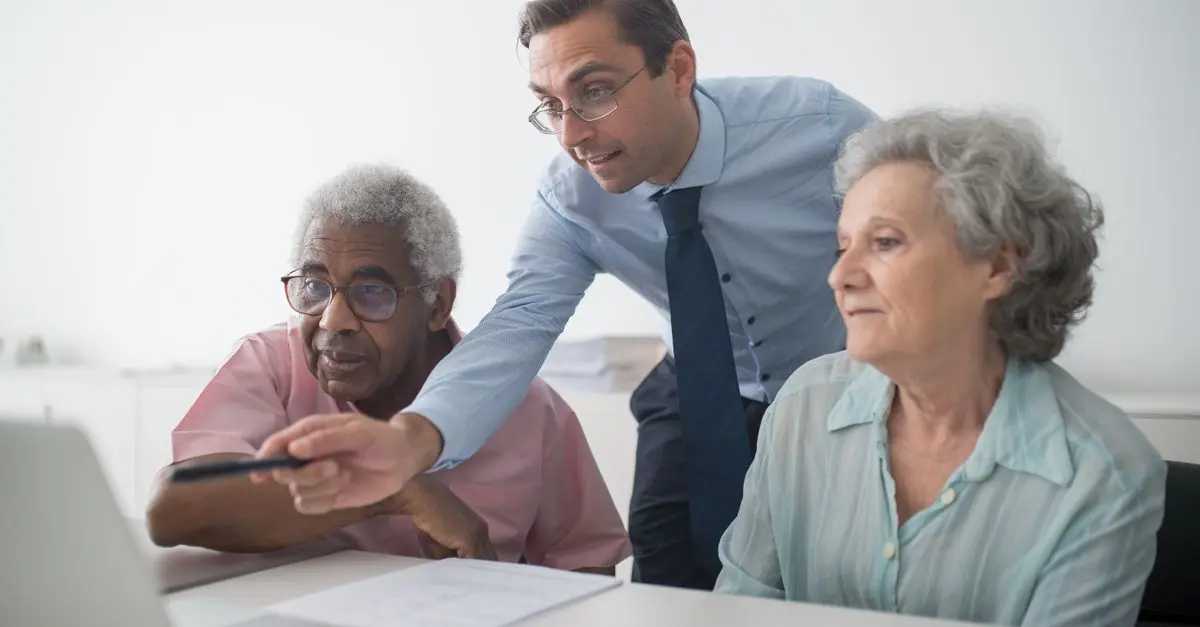 Comment bien préparer son entretien avec un expert conseil banque