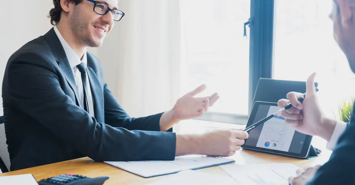 Les clés pour établir une relation de confiance avec votre expert conseil banque