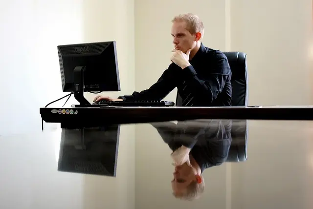 Les meilleurs outils pour travailler avec un expert conseil banque